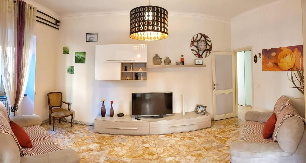 רומא Holiday Home Zia Gina מראה חיצוני תמונה